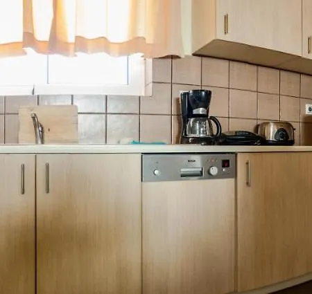 Apartment Argo